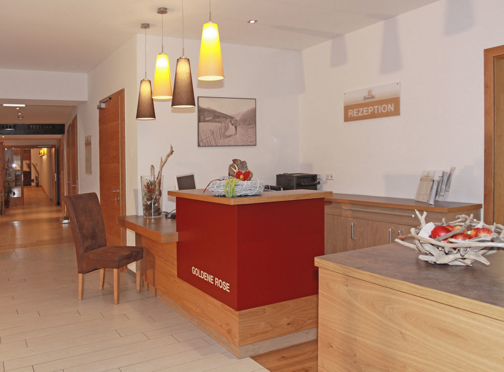 Hotel Goldene Rose Ройте Екстериор снимка