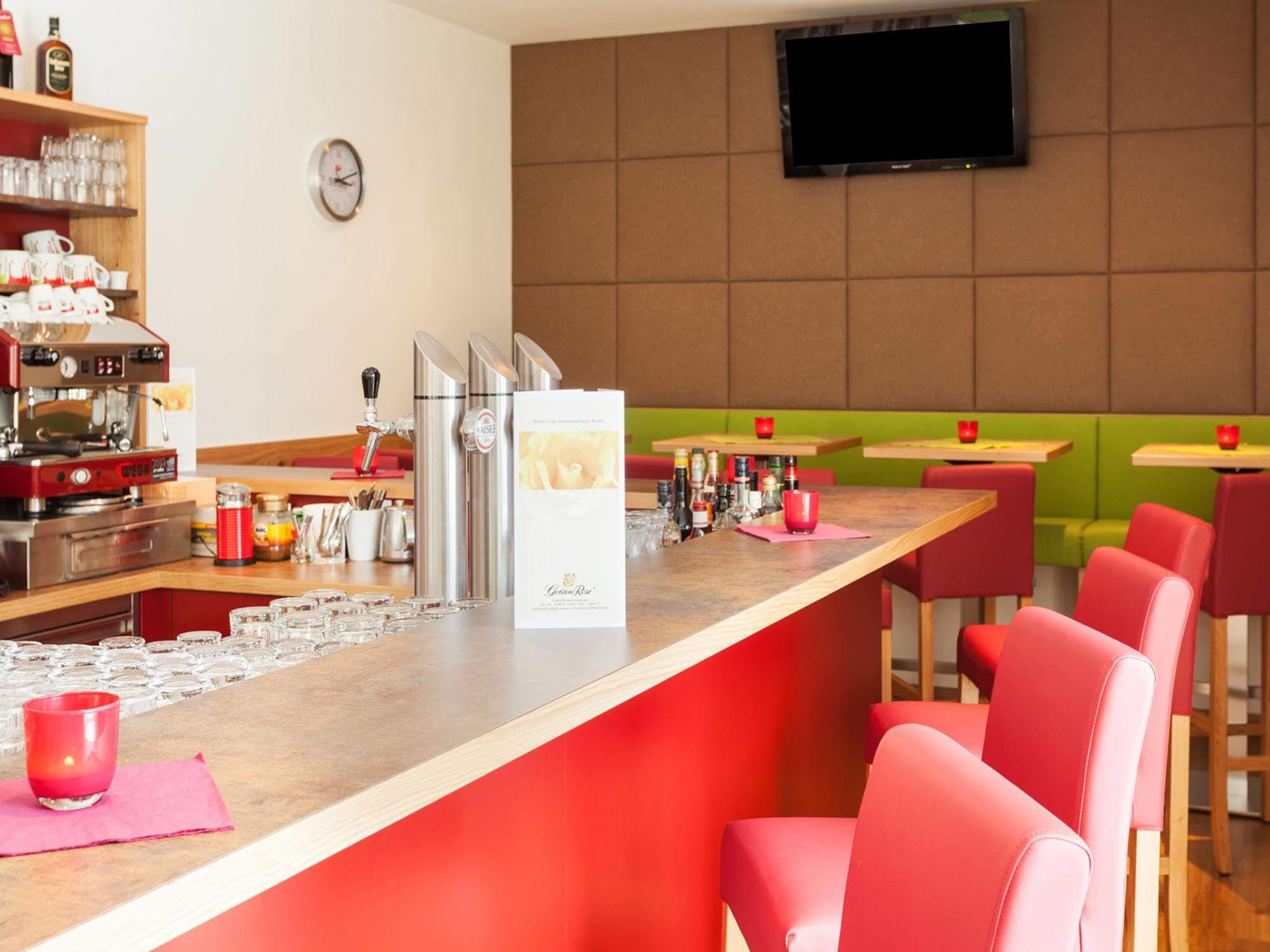 Hotel Goldene Rose Ройте Екстериор снимка
